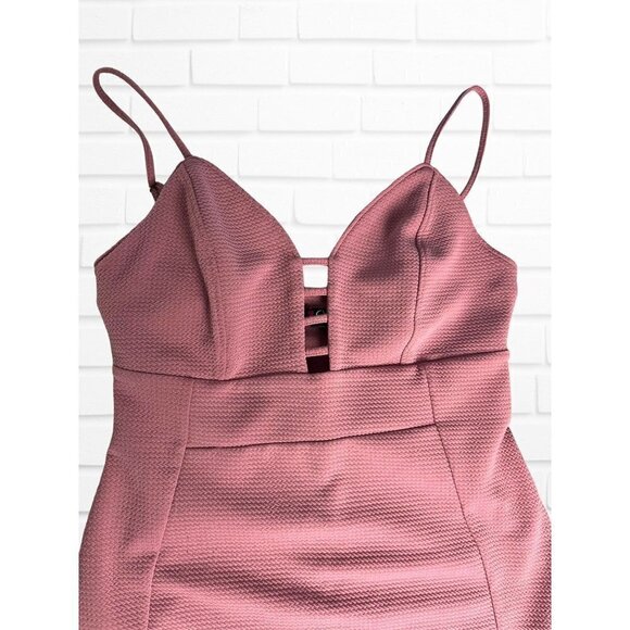 Love Chesley Dress Women's Large Pink Bodycon Back Slit - Picture 3 of 13